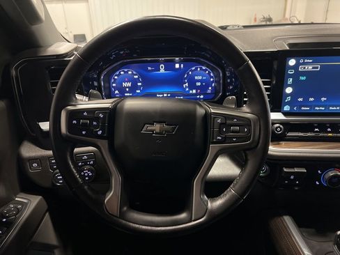 Certified 2022 Chevrolet Silverado 1500 RST w/ Z71 Off-Road Package AWD/4WD image 14