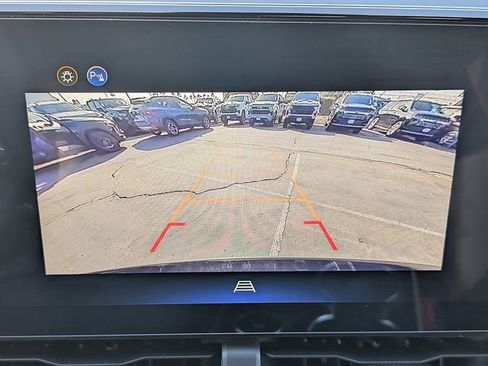 New 2026 Chevrolet Equinox ACTIV image 23