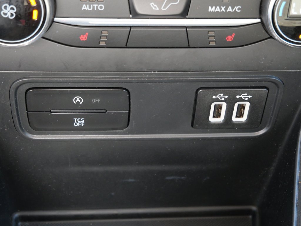 Certified 2019 Ford EcoSport SE AWD/4WD image 26