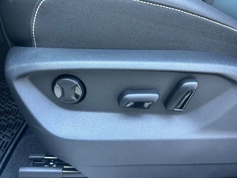 New 2026 Volkswagen Atlas SE image 52