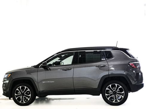 Used 2024 Jeep Compass Limited AWD/4WD image 5