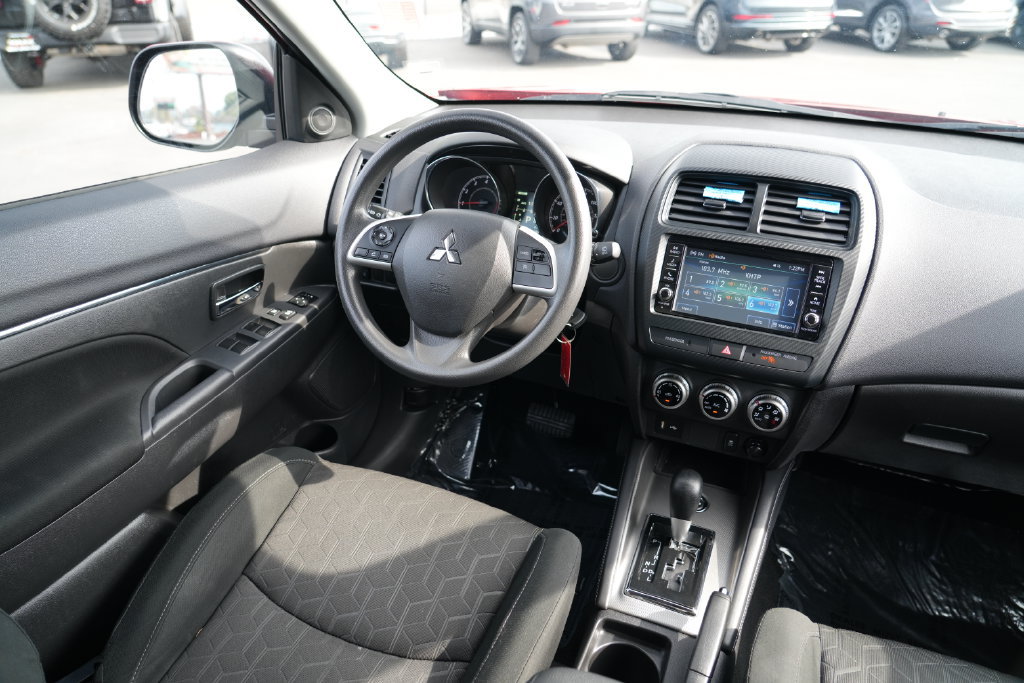 Used 2024 Mitsubishi Outlander Sport ES AWD/4WD image 20