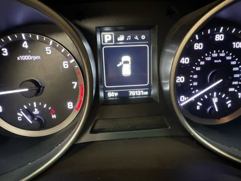 Used 2018 Hyundai Santa Fe Sport w/ 2.4L Value Package 02 image 15