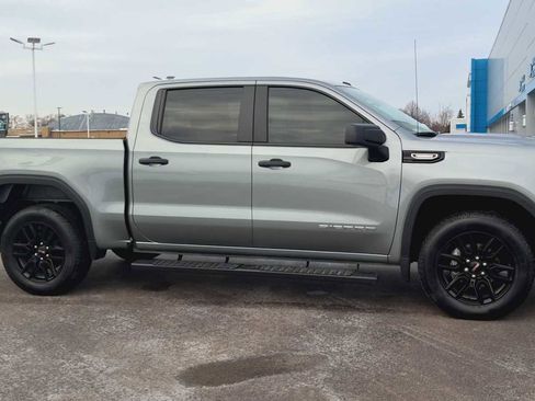 Certified 2025 GMC Sierra 1500 Pro w/ Graphite Edition image 9