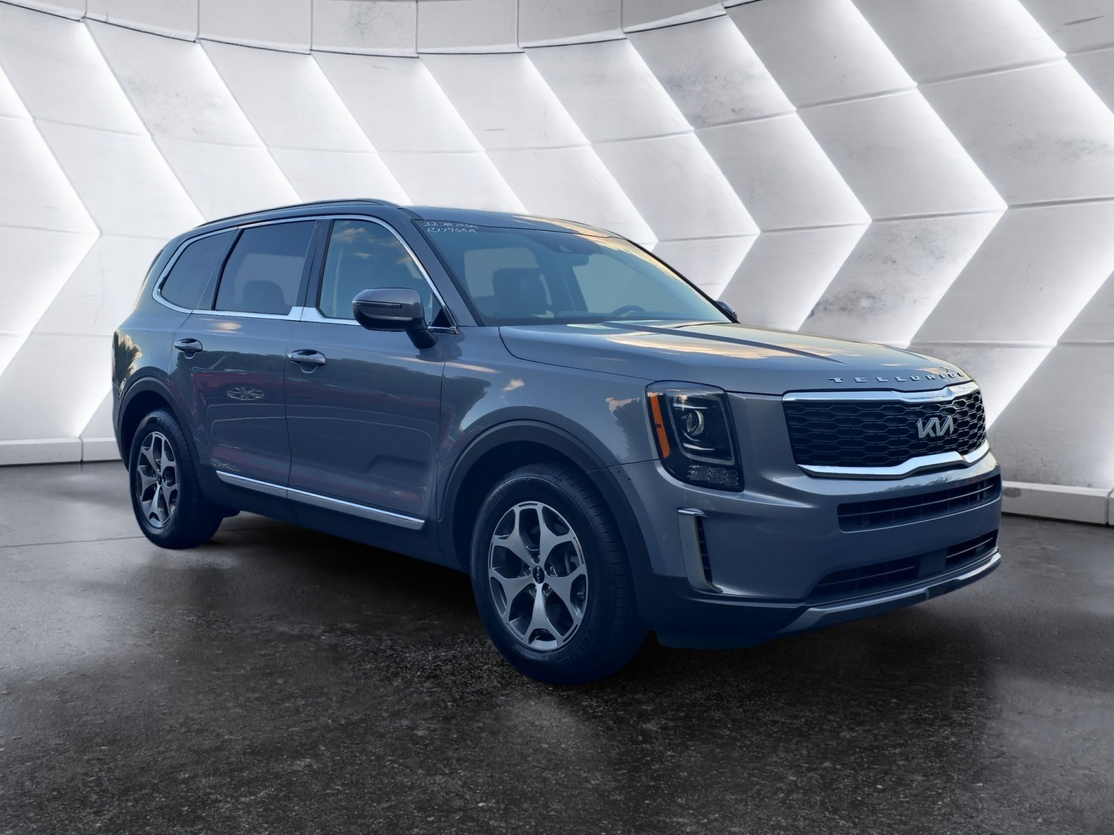 Used 2022 Kia Telluride EX AWD/4WD image 7