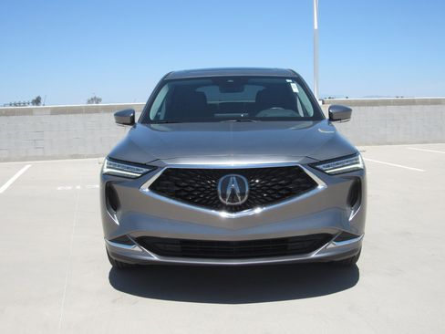 Certified 2023 Acura MDX SH-AWD image 3