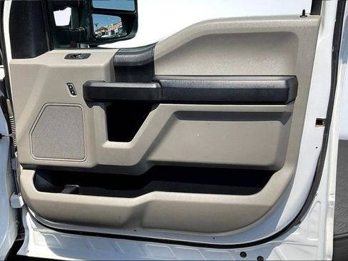 Certified 2019 Ford F350 XL w/ Power Equipment Group image 22