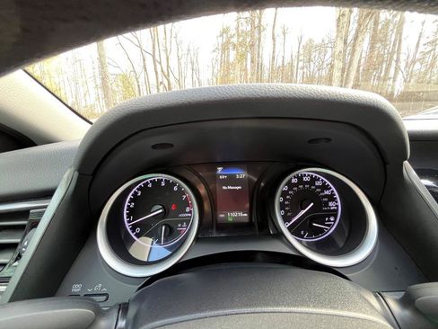 Used 2022 Toyota Camry LE image 44