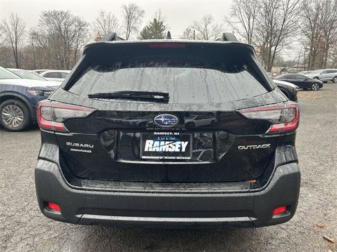 New 2025 Subaru Outback Premium image 7