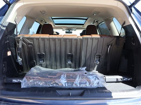 Used 2021 Subaru Ascent Touring w/ Popular Package #2A image 16