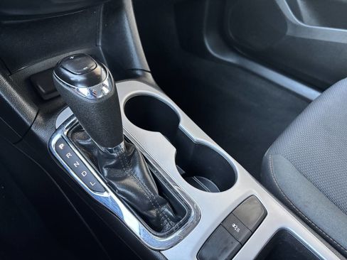 Used 2018 Chevrolet Cruze LS image 22