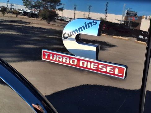 Used 2024 RAM 3500 Limited image 29