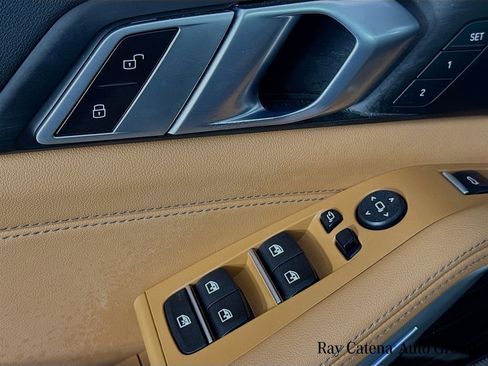 Certified 2024 BMW X5 xDrive40i w/ Premium Package image 18