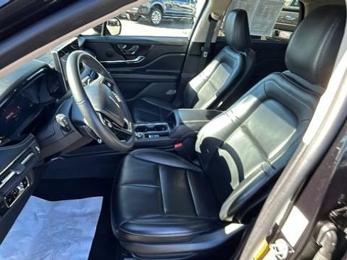Used 2023 Lincoln Corsair FWD image 17