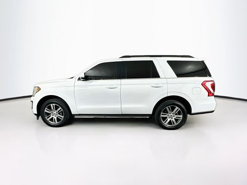 Used 2021 Ford Expedition XLT RWD image 4