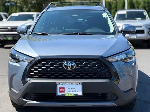 Certified 2024 Toyota Corolla Cross LE w/ Moonroof Package AWD/4WD image 8