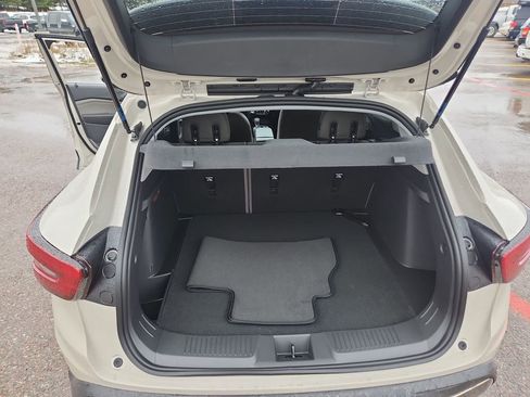 New 2026 Chevrolet Trax ACTIV image 21