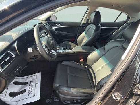 Used 2026 Genesis G70 2.5T RWD image 16