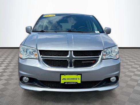 Used 2020 Dodge Grand Caravan SXT FWD image 2