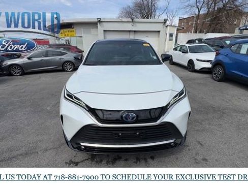 Used 2023 Toyota Venza Nightshade AWD/4WD image 5