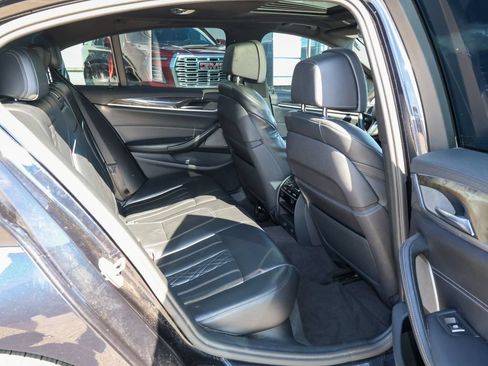 Used 2017 BMW 530i xDrive AWD/4WD image 33
