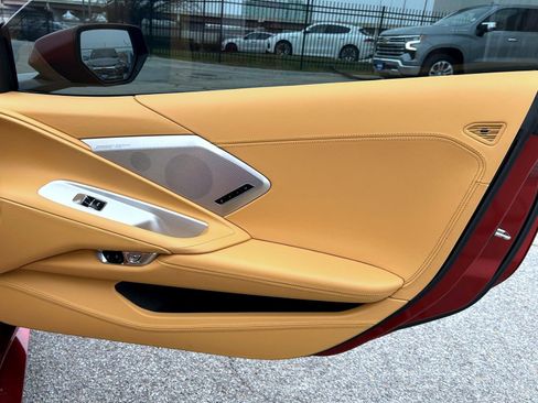 Used 2023 Chevrolet Corvette Stingray Premium Cpe w/ Body-Color Dual Roof Package image 15