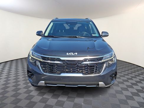 Used 2024 Kia Seltos S AWD/4WD image 2