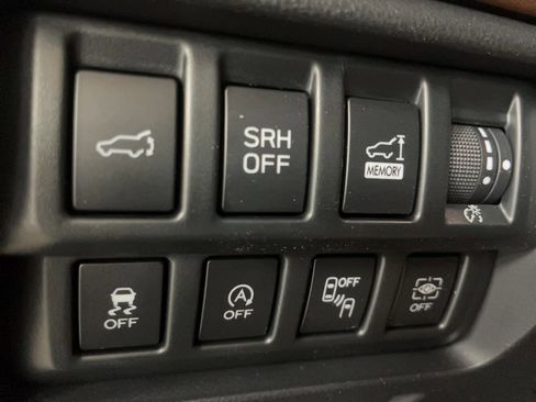 Used 2023 Subaru Forester Touring AWD/4WD image 11