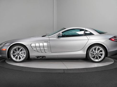 Used 2006 Mercedes-Benz SLR image 7