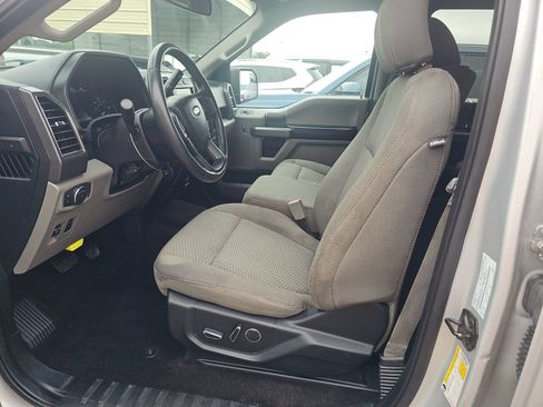 Used 2018 Ford F150 XLT w/ Equipment Group 302A Luxury RWD image 8