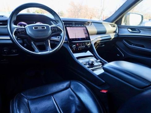 Used 2022 Jeep Grand Cherokee L Overland image 33