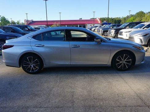 Used 2024 Lexus ES 350 w/ Premium Package FWD image 24