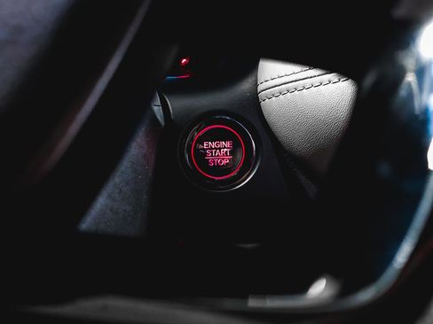 Certified 2025 Honda HR-V LX image 25