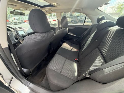 Used 2009 Toyota Corolla XRS image 37