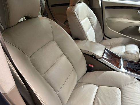 Used 2014 Volvo XC70 3.2 image 67