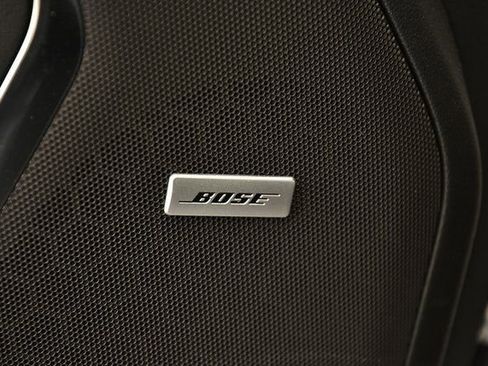 Used 2024 Chevrolet Suburban High Country image 14