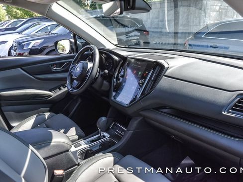 Used 2024 Subaru Ascent Onyx Edition image 47