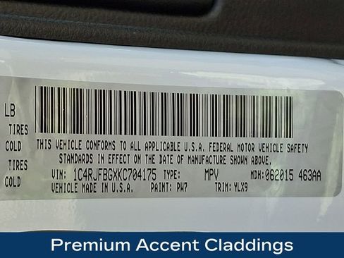 Used 2019 Jeep Grand Cherokee Limited X image 30