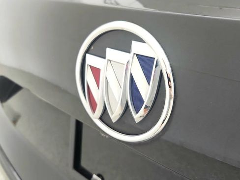 Used 2023 Buick Envision Preferred FWD image 33