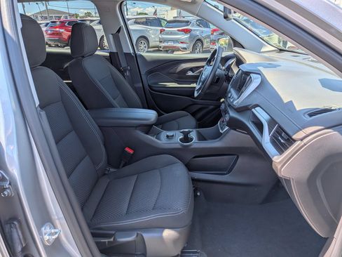 Certified 2023 GMC Terrain SLE FWD image 27