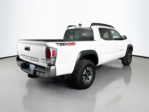 Used 2023 Toyota Tacoma TRD Off-Road AWD/4WD image 7