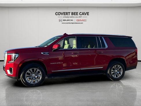 Used 2021 GMC Yukon XL Denali image 4