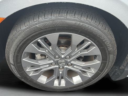 Certified 2025 Honda Odyssey Touring image 32