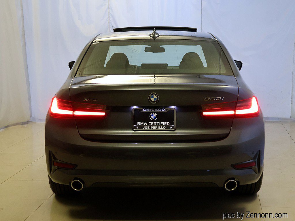 Certified 2022 BMW 330i xDrive Sedan AWD/4WD image 7