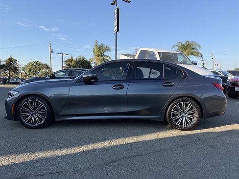 Used 2020 BMW M340i w/ Driving Assistance Package RWD image 4