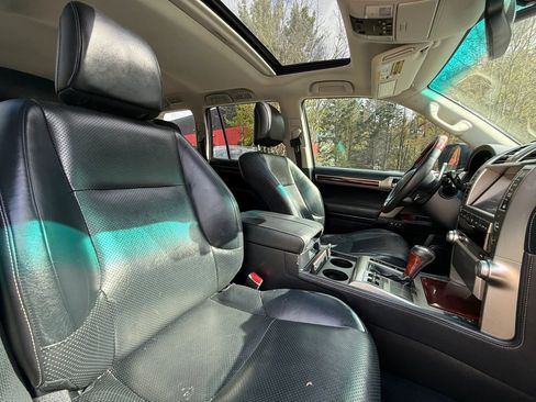 Used 2012 Lexus GX 460 w/ Comfort Plus Pkg image 23