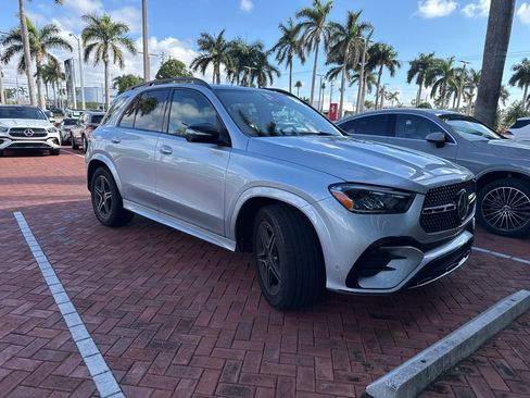 Certified 2025 Mercedes-Benz GLE 450 GLE 450 image 1