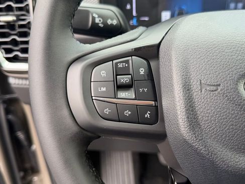 New 2025 Ford Ranger XLT AWD/4WD image 16