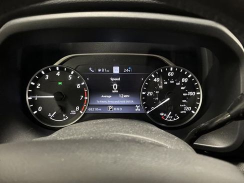 Used 2020 Nissan Titan SV w/ SV Convenience Package image 16