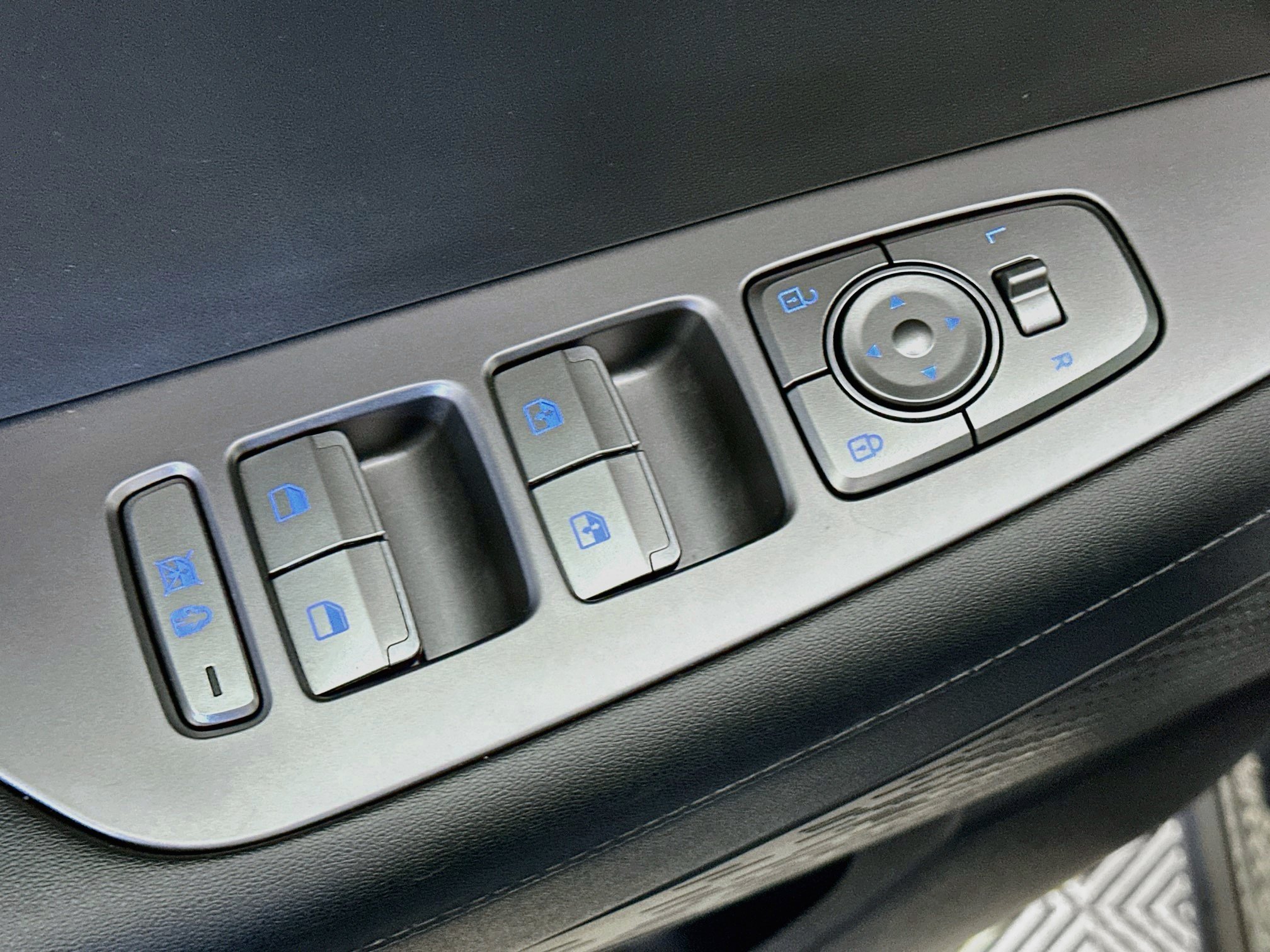 Used 2025 Hyundai Palisade SEL AWD/4WD image 15